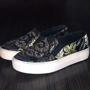 Snake Embroidered Steve Madden Slip On